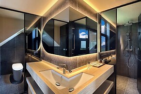 LiJiang Mountion Spring Resort