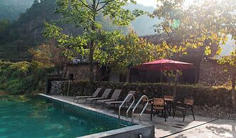 Lishui Manshanju Forest Retreat