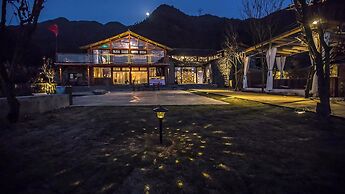 Lishui Manshanju Forest Retreat
