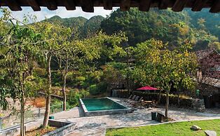 Lishui Manshanju Forest Retreat