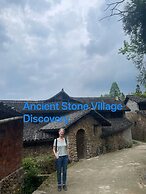 Lishui Manshanju Forest Retreat