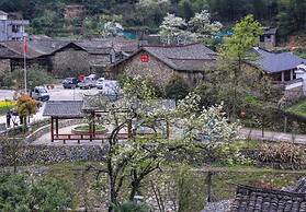 Lishui Manshanju Forest Retreat