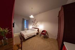 Sophia Boutique Suites