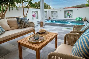 Paradissia Luxe Villa With Private Swimming Pool