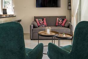 Paradissia Luxe Villa With Private Swimming Pool
