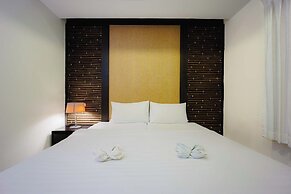Seaview Condo with Large Pool - BAP1