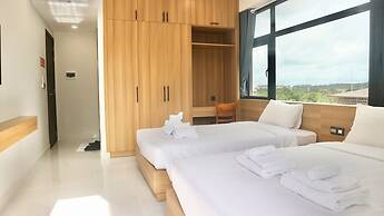 Blue Waves Hotel
