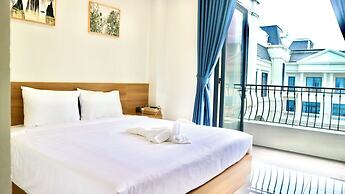 Blue Waves Hotel