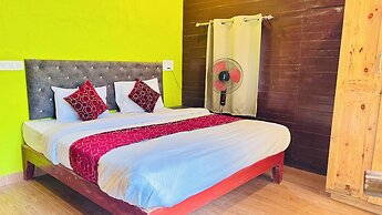 RevTree Dark Forest Inn