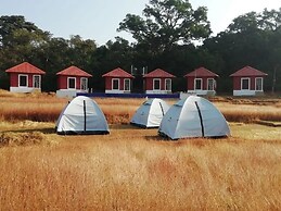 RevTree Dark Forest Inn