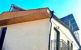 Bee Planet Guest House