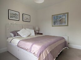 Cherry View House 3 Bed Garden Parking Sleeps 8