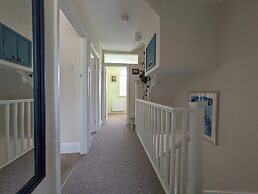 Cherry View House 3 Bed Garden Parking Sleeps 8