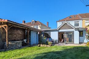 Cherry View House 3 Bed Garden Parking Sleeps 8