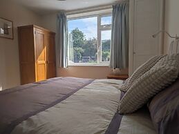 Cherry View House 3 Bed Garden Parking Sleeps 8