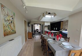 Cherry View House 3 Bed Garden Parking Sleeps 8