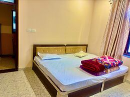 Hotel Rameshwaram Palace