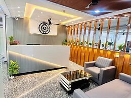 Hotel Aurora Bliss