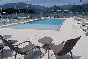 Lago Dorato Marina Lodge