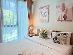 The Deck Patong Phuket by Mickey