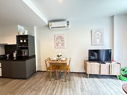 The Deck Patong Phuket by Mickey