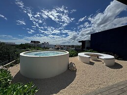 Luxury Studio Private pool IIK C409SF