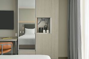 Courtyard By Marriott Quito Airport