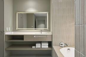 Courtyard By Marriott Quito Airport