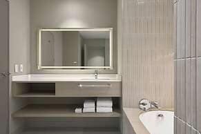 Courtyard By Marriott Quito Airport