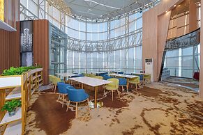 Trendy Romantic Hotel International Guangzhou Baoneng Performing Arts 