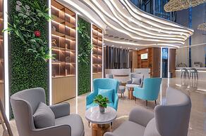 Trendy Romantic Hotel International Guangzhou Baoneng Performing Arts 