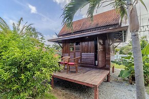 4Br Massive Property Huge Pool V244