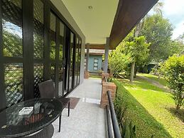 Moubillow Resort