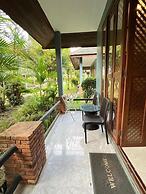Moubillow Resort