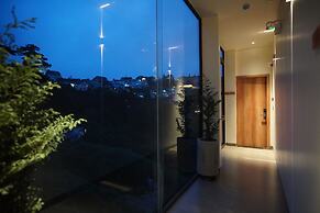 La Yen Retreat