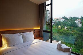 La Yen Retreat