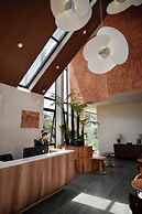 La Yen Retreat