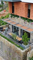 La Yen Retreat