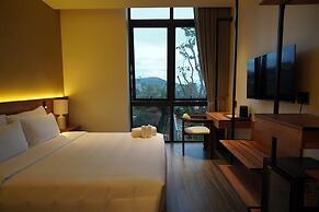La Yen Retreat