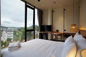 La Yen Retreat