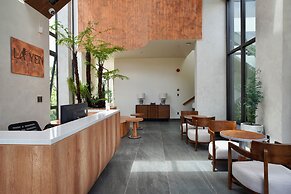 La Yen Retreat