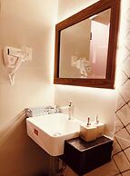 HOTEL MINH THƯ 2