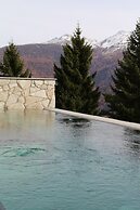 Dent Blanche Resort - TemptingPlaces Collection