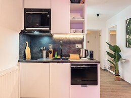 CREST - Riverside Lofts & Studios