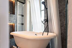 CREST - Riverside Lofts & Studios