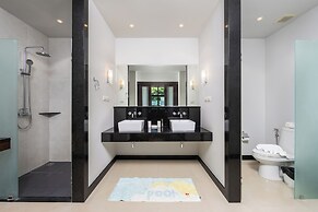 Onyx Villas by TropicLook