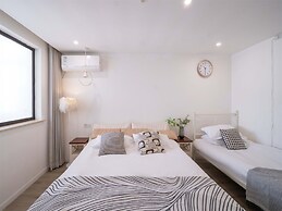 Book and Bed-Lujiabang