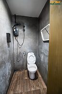 Another High Away Hostel Bangkok