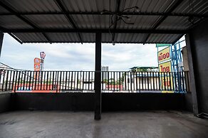 Another High Away Hostel Bangkok