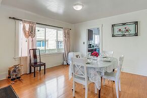 Walkable East Bay Home - 2 Mi to Bart Station